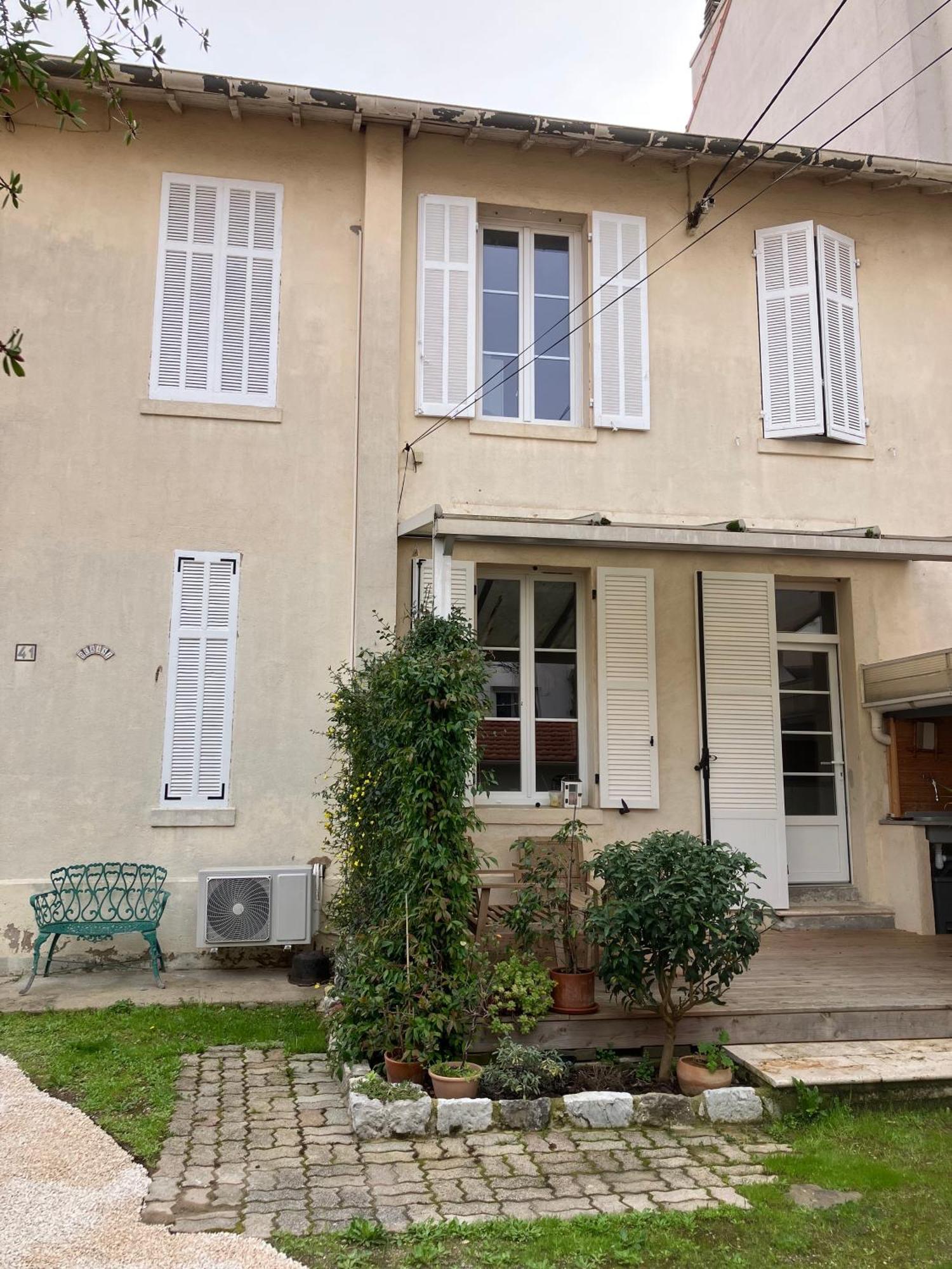 Charmant Appartement Cosy Saint-Raphaël Exterior foto